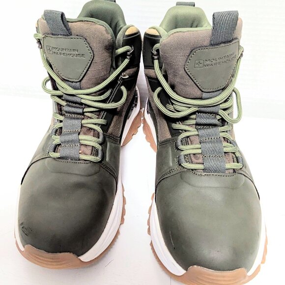 Deep Green Mountain Warehouse Boots, size 8, Great condition, Waterproof, Sporty - Picture 1 of 2